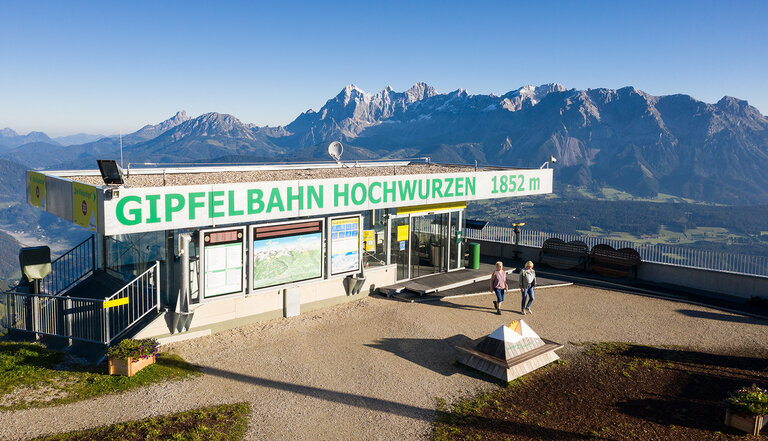 Hochwurzen Gipfelbahn - Impression #2.1 | © Josh Absenger