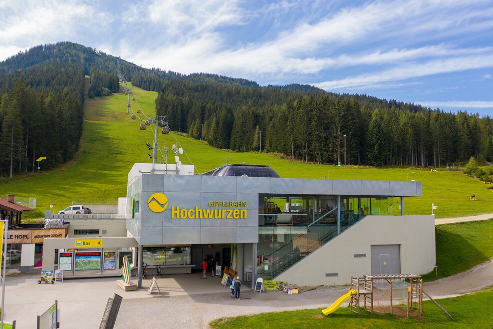 Hochwurzen valley station in summer | © Hans-Peter Steiner