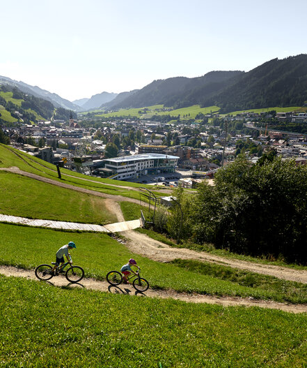 Flowline im Bikepark Schladming | © Dietmar Körbler