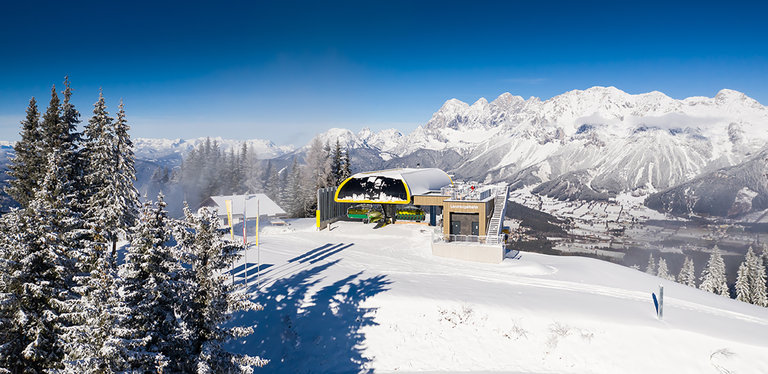 Fantastic panorama from the panorama deck on the roof of the mountain station of the new Lärchkogel lift | © Johannes Absenger
