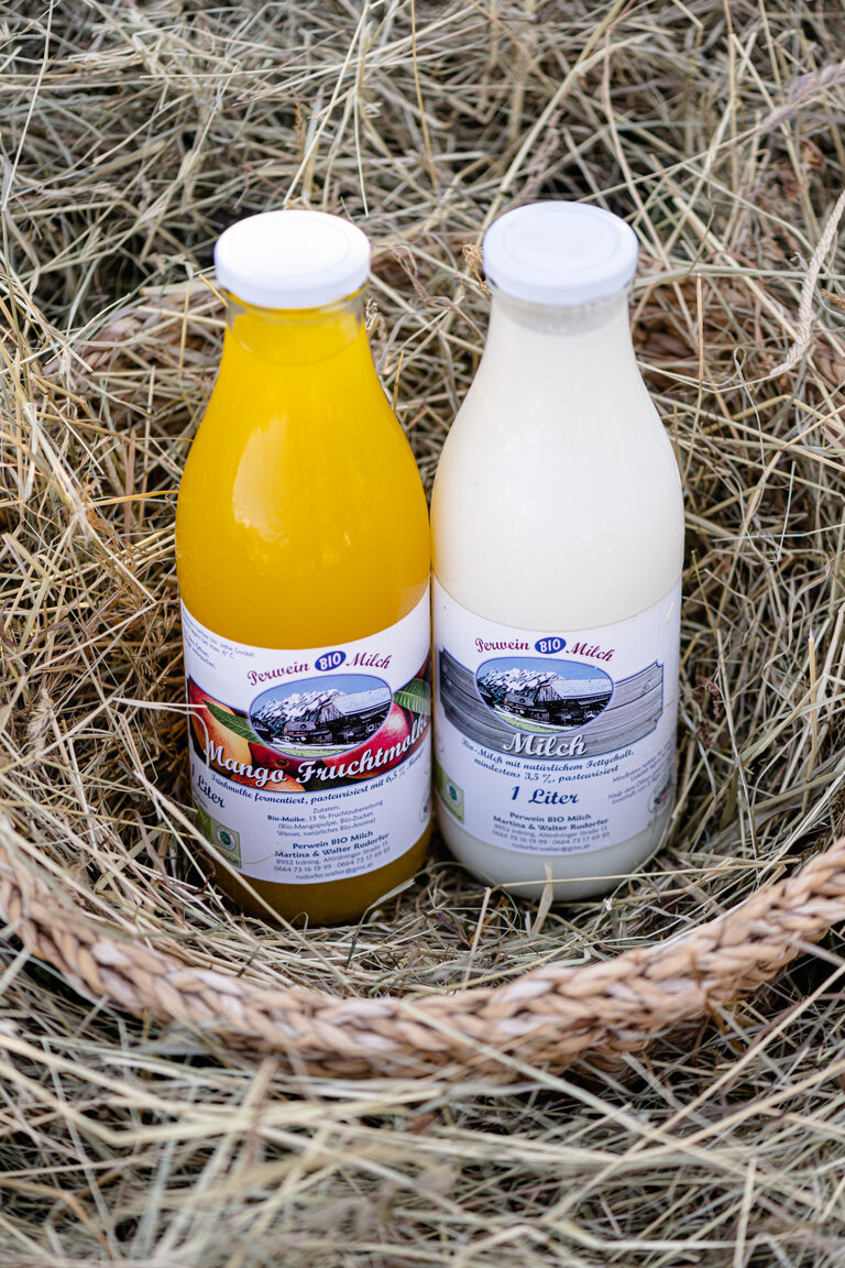 Produkte von Perwein BIO Milch | © Martina Siebenhandl