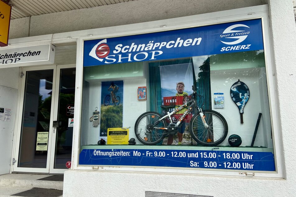 Sports store Scherz cheap Johnny - Imprese #1
