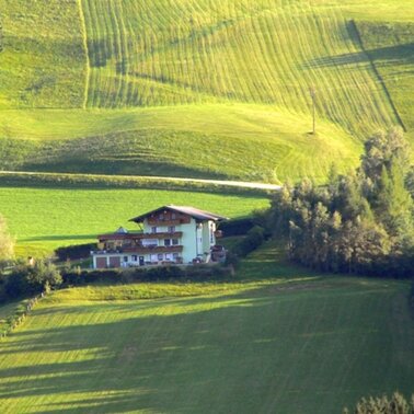 Aussenansicht Sommer  | © Panoramahotel Stocker