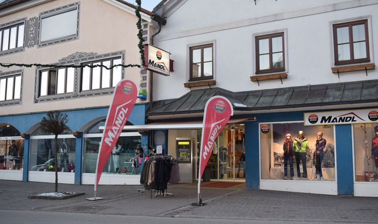 Aussenansicht  | © Sport Mandl 2000 