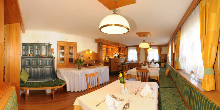 Hotel-Pension Schwarzenhof - Gaststube | © Hotel-Pension Schwarzenhof