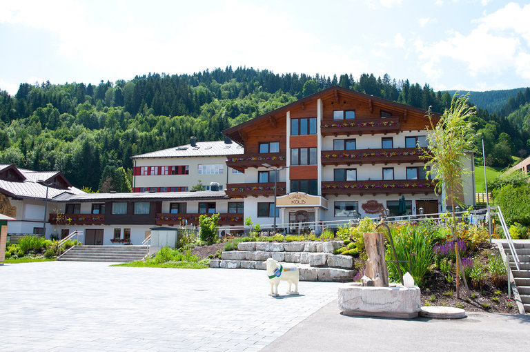 Landhotel Kolb - Hausfoto Sommer | © Landhotel Kolb
