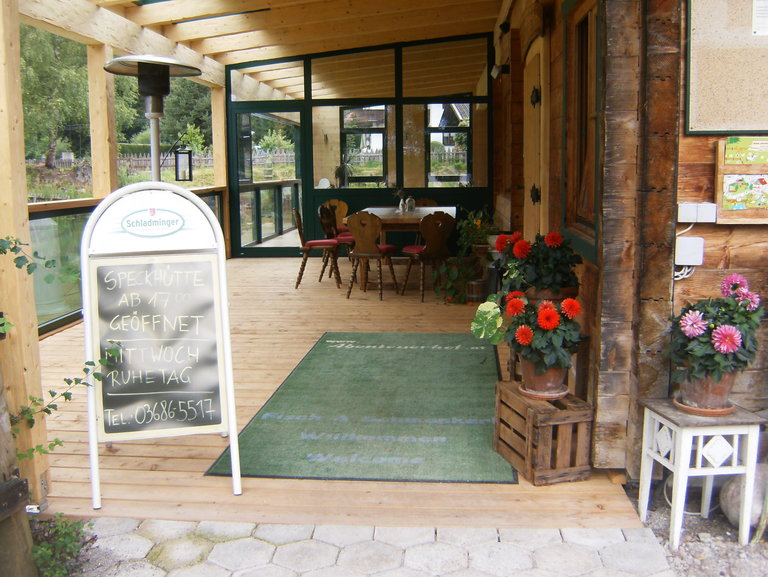 Abenteuerhof Schiefer - Speckhütte - Terrasse | © Abenteuerhof Schiefer