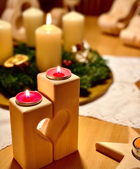 Zirben Toni - Teelichthalter aus Holz | © Zirben Toni