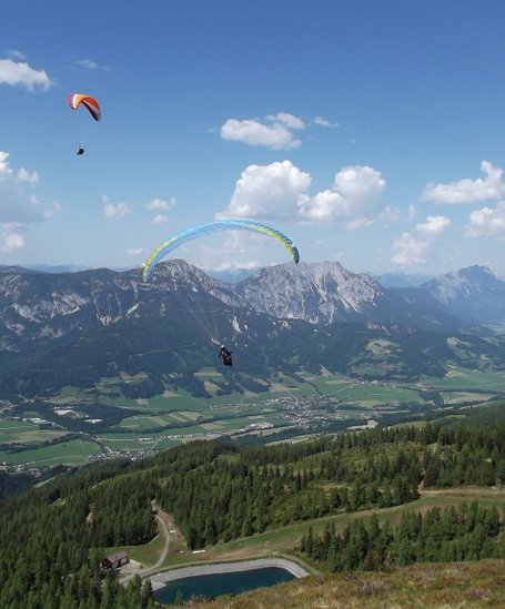 Paragleiter am Hauser Kaibling | © Sky Club Austria
