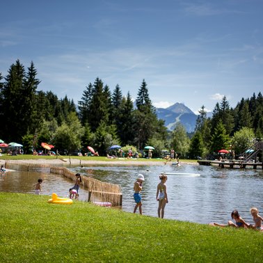 Kinder beim Badesee. | © Hans-Peter Steiner