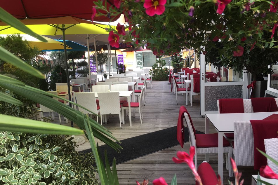 Bar-Restaurant-Cafe Wintergarten - Impression #1 | © Wintergarten