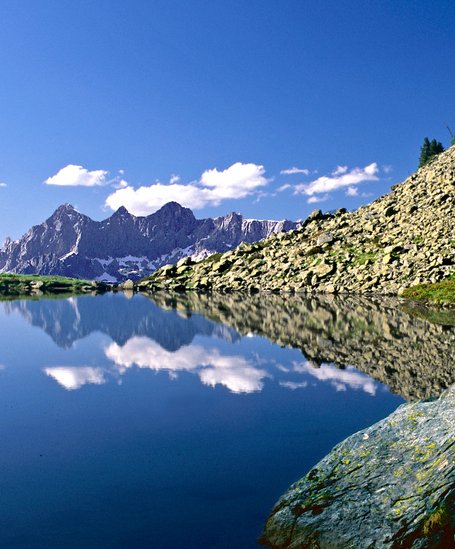 Panoramic view of the mirror lake in Schladming