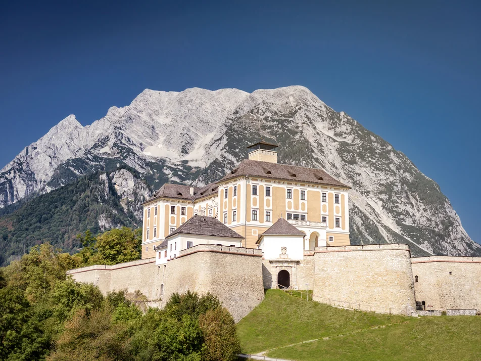 Full body workout - Schloss Trautenfels und Neuhaus - Imprese #1 | © Christoph Huber