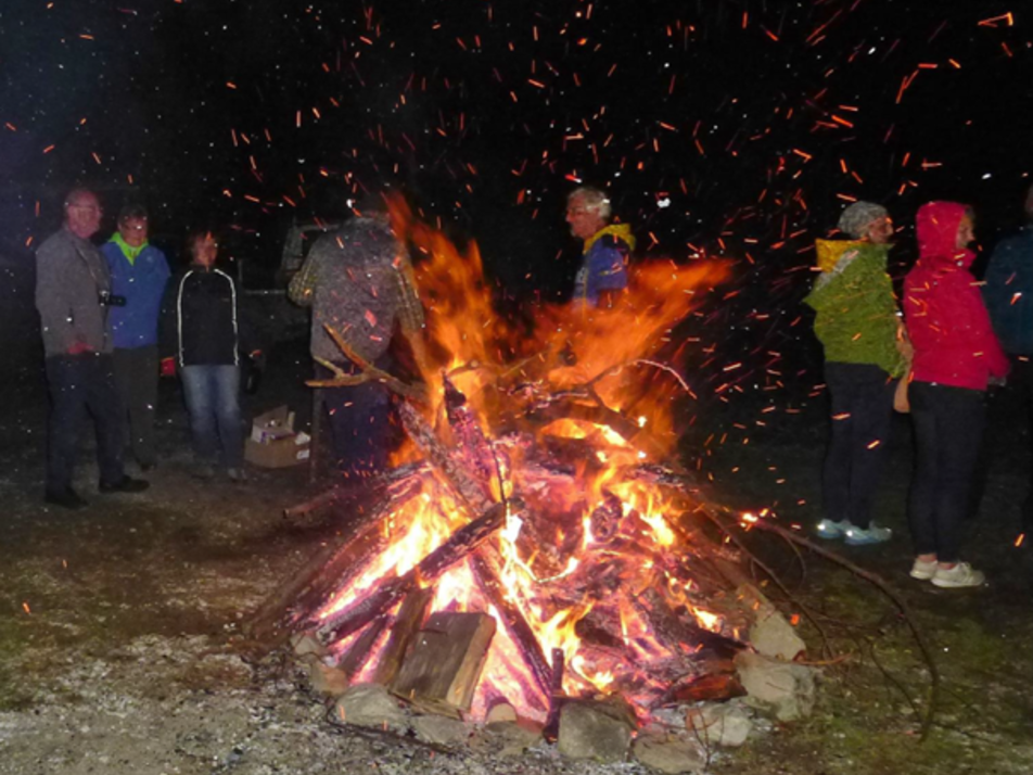 Midsummer fire at Kaiblingalm / Bärfallspitze - Impression #1 | © Naturfreunde Haus