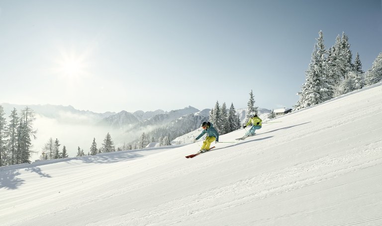 Skiing holiday on Hochwurzen | Schladming-Dachstein | © Peter Burgstaller