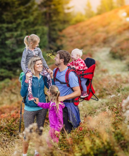 Wanderurlaub mit der Familie in der Region Schladming-Dachstein | © Photo Austria
