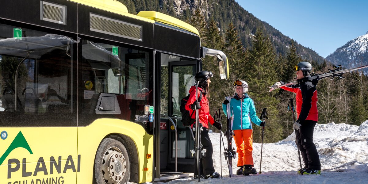 Skibus in Schladming-Dachstein | © David Stocker