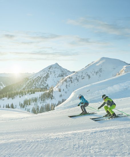 Skifahrer in Schladming-Dachstein | © Peter Burgstaller