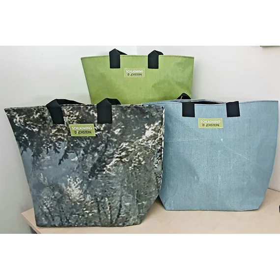 Tasche mit Vorgeschichte