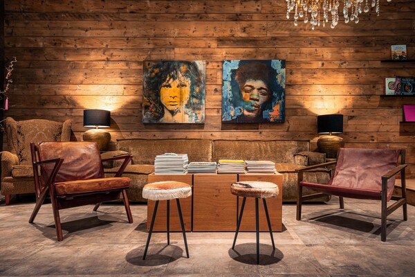 Lounge in den Chalets  Coburg