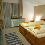 Photo of Double room, shower or bath, toilet