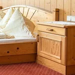 Photo of double room with shower, WC
