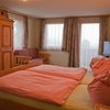 Photo of ap/comb living-bedroom/shower or bath,WC