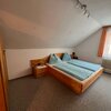 Pomiń zdjęcie Doppelzimmer mit fl. Wasser