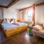 obrázek Dvojlůžkový pokoj, sprcha, WC, komfortní
