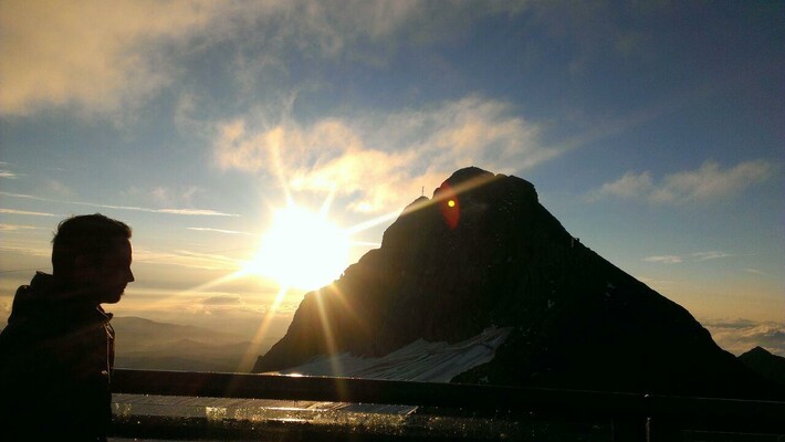 Sonnenaufgang-Dachstein