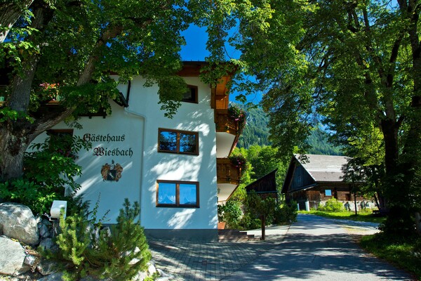 unser Haus im Sommer | © Familie Wieser - www.wiesbach.at