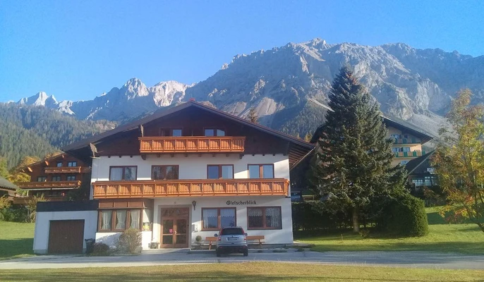 gletscherblick_sommer_1200x700