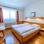Pomiń zdjęcie Doppelzimmer mit Dusche, WC