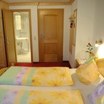 Pomiń zdjęcie Doppelzimmer mit Dusche, WC