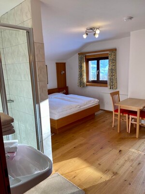 Haus-Debora-Schlafzimmer-1-OG-1