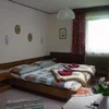 Pomiń zdjęcie Dreibettzimmer mit Dusche, WC
