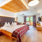 Photo of Suite, shower and bath, toilet, 1 bed room