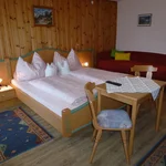 Photo of double room with shower, WC