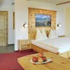 Photo of double room with shower, WC | © Astlhof