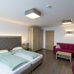 Pomiń zdjęcie Pokój rodzinny, prysznic, WC, 2 pokoje do spania