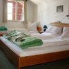 Bild von Dreibettzimmer mit fl. Wasser