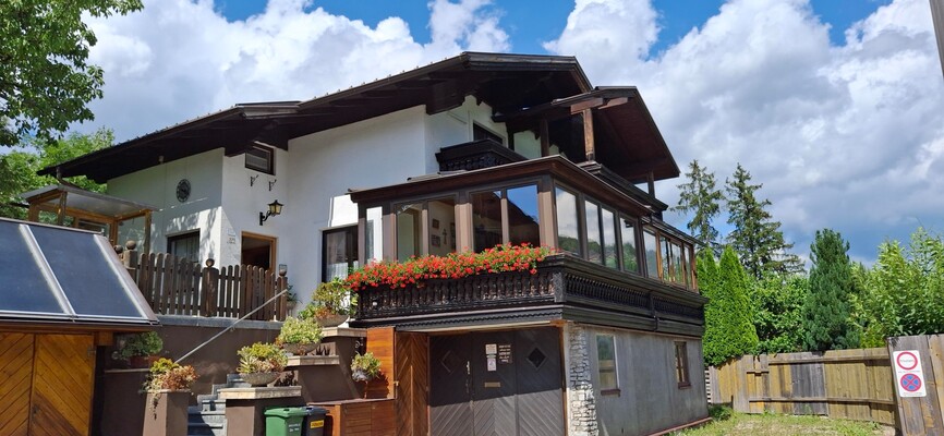 Apartment house Scharzenberger