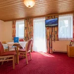 obrázek family room with shower, WC